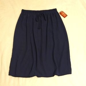 Faded glory woven midi skirt with an elastic waistband